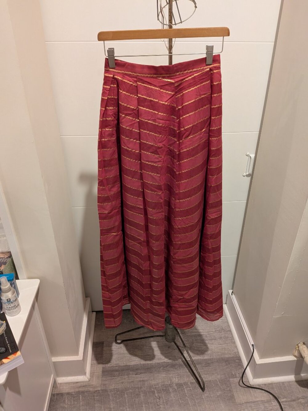 Maxi skirt Maroon/pink with gold